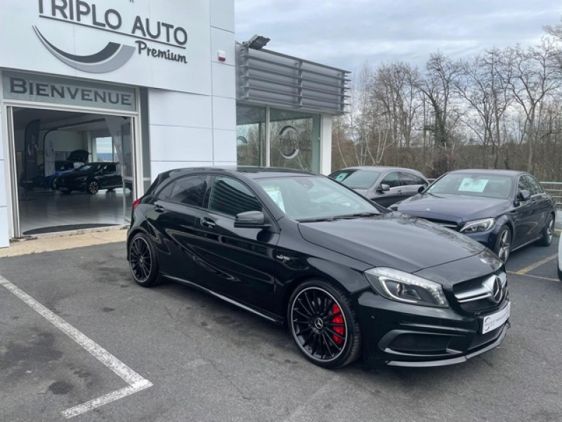 Photo 2 de l'offre de MERCEDES-BENZ CLASSE A A45 AMG 4-MATIC CARNET ENTRETIEN COMPLET MERCEDES à 35990€ chez Triplo auto