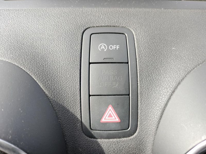 Photo 30 de l'offre de AUDI A1 1.6 TDI DPF - 90 - START/STOP ATTRACTION CLIM à 13990€ chez Triplo auto