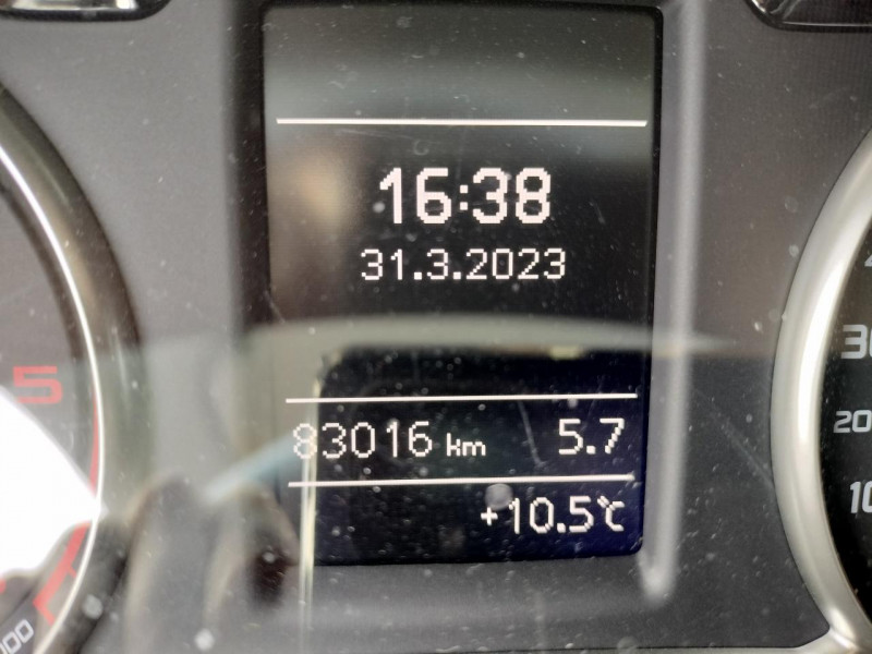 Photo 35 de l'offre de AUDI A1 1.6 TDI DPF - 90 - START/STOP ATTRACTION CLIM à 13990€ chez Triplo auto