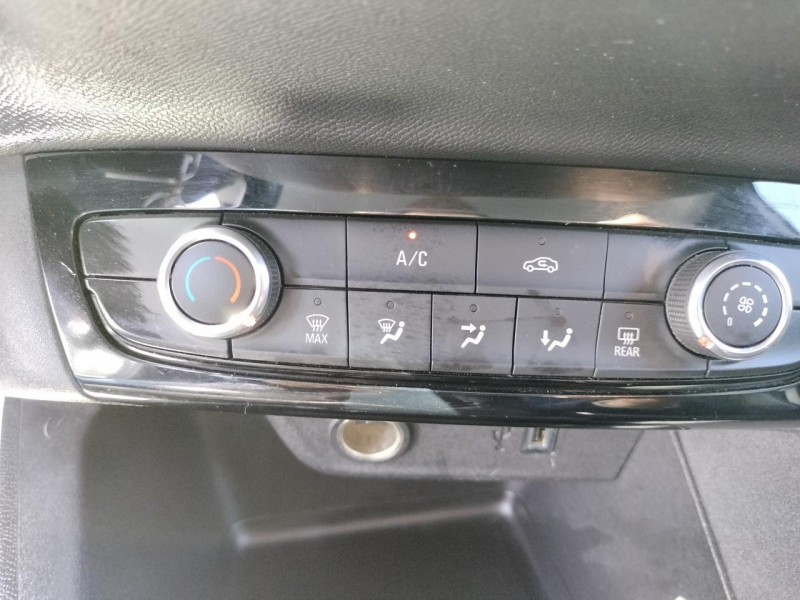 Photo 16 de l'offre de OPEL CORSA 1.2I TURBO - 100 S&S ELEGANCE BIOETHANOL GPS   CLIM à 16990€ chez Triplo auto