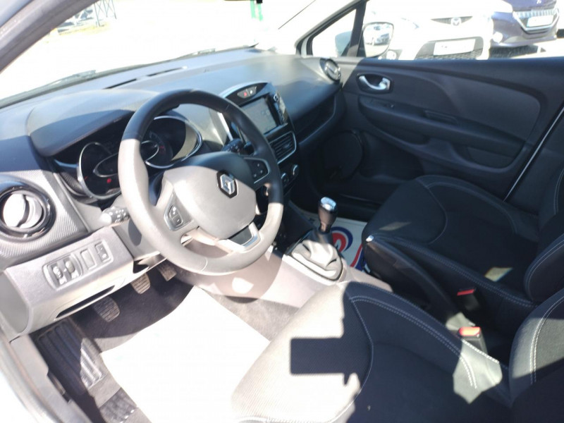 Photo 42 de l'offre de RENAULT CLIO 1.5 ENERGY DCI - 75 SOCIéTé MéDIANAV GPS   CLIM à 9990€ chez Triplo auto