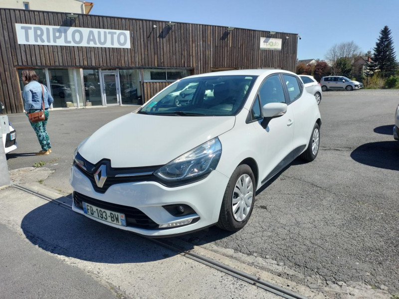 Photo 21 de l'offre de RENAULT CLIO 1.5 ENERGY DCI - 75 SOCIéTé MéDIANAV GPS   CLIM à 9990€ chez Triplo auto