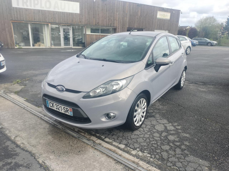 Photo 19 de l'offre de FORD FIESTA 1.4I - 96 TREND PACK CLIM à 7990€ chez Triplo auto