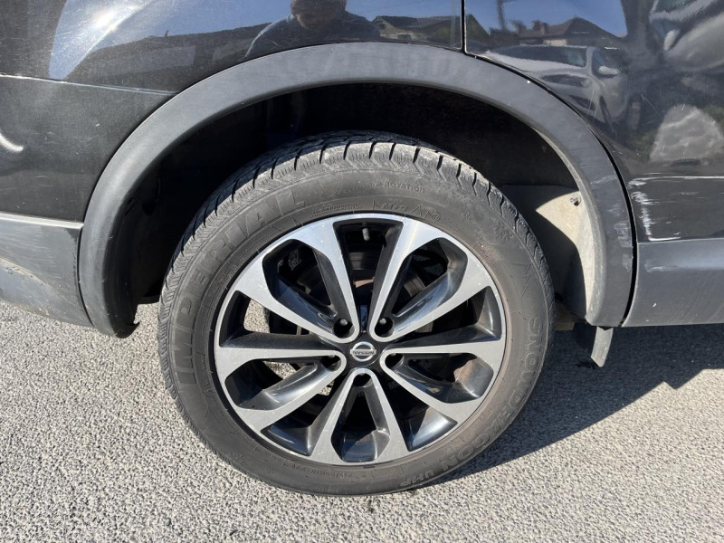 Photo 39 de l'offre de NISSAN QASHQAI  2 1.5 DCI FAP - 110 CONNECT EDITION GPS   CAMERA AR à 8990€ chez Triplo auto