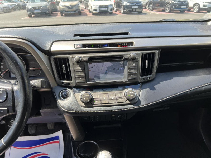Photo 16 de l'offre de TOYOTA RAV 4 150 D-4D FAP AWD 4X4 LOUNGE GPS   CAMERA AR à 14990€ chez Triplo auto