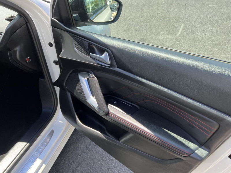 Photo 37 de l'offre de PEUGEOT 308  SW 2.0 BHDI S&S - 150 BVA GT LINE TOIT PANO   GPS   ATTELAGE à 19490€ chez Triplo auto
