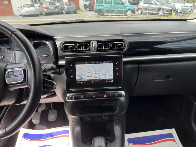 Photo 16 de l'offre de CITROEN C3 1.2 PURETECH - 110 S&S SHINE GPS   CAMERA AR à 14990€ chez Triplo auto