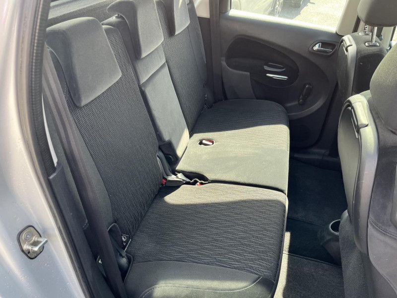 Photo 10 de l'offre de CITROEN C3 PICASSO 1.6 HDI FAP - 90  CONFORT à 7990€ chez Triplo auto