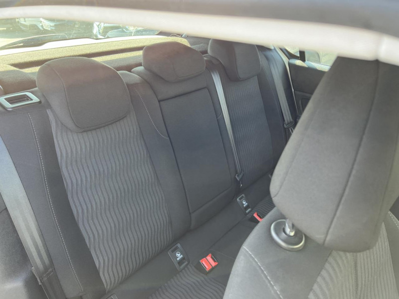 Photo 11 de l'offre de PEUGEOT 308  1.6 BLUEHDI S&S - 120 BUSINESS GPS   CLIM   RADAR AR à 11490€ chez Triplo auto
