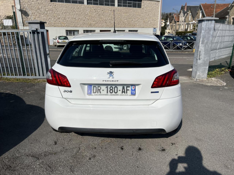 Photo 4 de l'offre de PEUGEOT 308  1.6 BLUEHDI S&S - 120 BUSINESS GPS   CLIM   RADAR AR à 11490€ chez Triplo auto