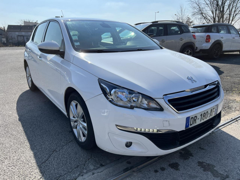 Photo 22 de l'offre de PEUGEOT 308  1.6 BLUEHDI S&S - 120 BUSINESS GPS   CLIM   RADAR AR à 11490€ chez Triplo auto