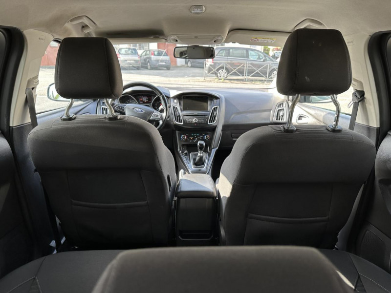 Photo 10 de l'offre de FORD FOCUS 1.5 TDCI - 120 S&S TITANIUM GPS   CLIM à 12990€ chez Triplo auto