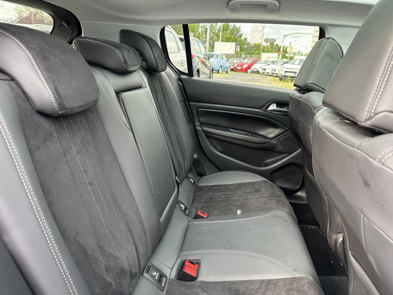 Photo 29 de l'offre de PEUGEOT 308  2.0 BLUEHDI - 150 FéLINE GPS   TOIT PANO à 11490€ chez Triplo auto