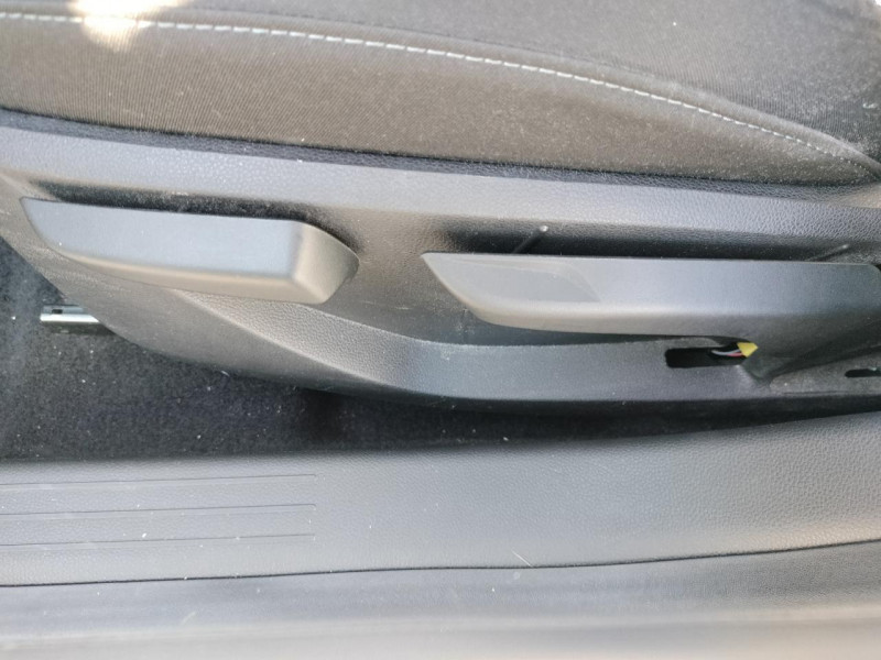 Photo 43 de l'offre de RENAULT CLIO 1.5 BLUE DCI - 85  V ZEN CLIM à 15990€ chez Triplo auto