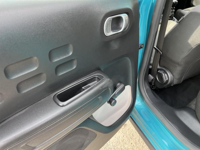 Photo 38 de l'offre de CITROEN C3 1.5 BLUEHDI - 100 S&S FEEL RADAR AR   CLIM à 13990€ chez Triplo auto