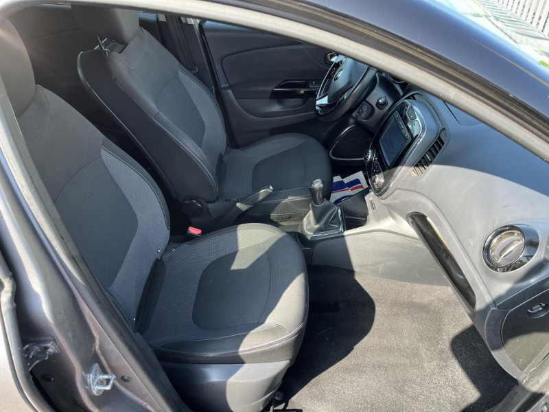 Photo 12 de l'offre de RENAULT CAPTUR 0.9 TCE - 90 EURO 6 INTENS GPS à 11990€ chez Triplo auto