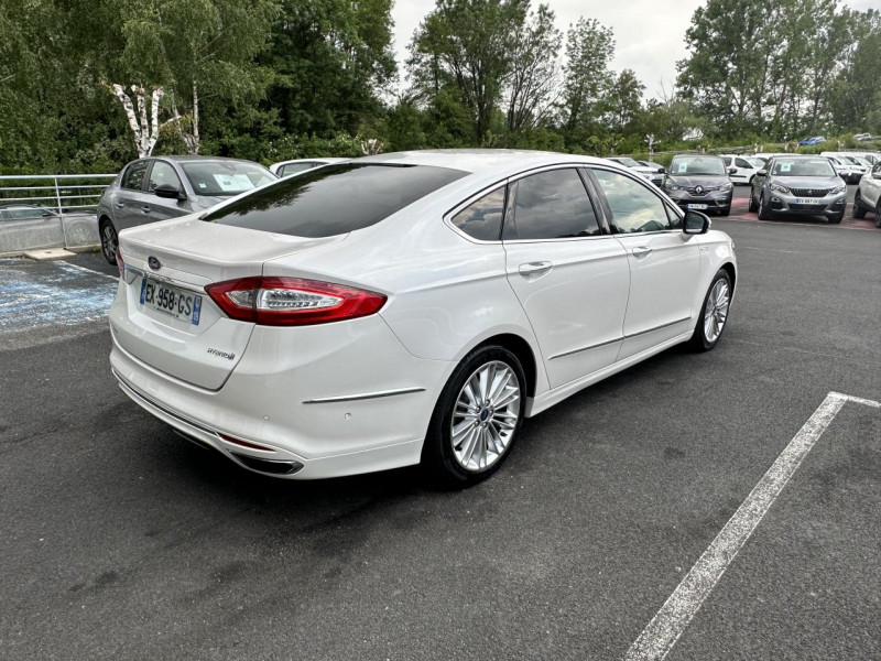 Photo 4 de l'offre de FORD MONDEO 2.0 IVCT HYBRID - 187 BVA VIGNALE GPS   CLIM à 24990€ chez Triplo auto