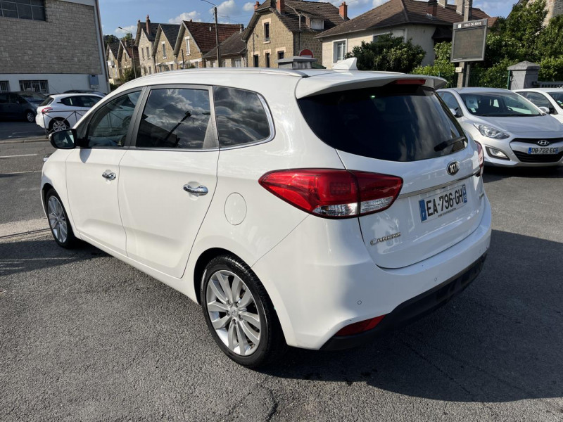 Photo 5 de l'offre de KIA CARENS 1.7 CRDI FAP - 141 - STOP&GO PREMIUM 7PL GPS à 12490€ chez Triplo auto