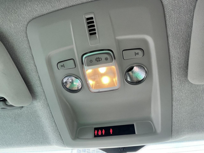 Photo 36 de l'offre de CITROEN C4 CACTUS 1.6 BLUEHDI 100 FEEL  à 10990€ chez Triplo auto