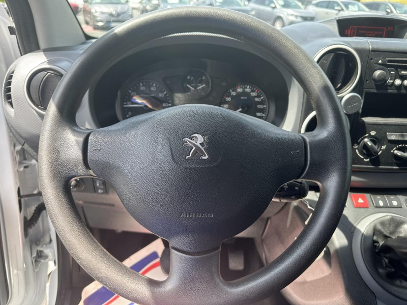 Photo 22 de l'offre de PEUGEOT PARTNER 1.6 BLUEHDI - 75 FOURGON PRO TVA RECUPERABLE à 11490€ chez Triplo auto