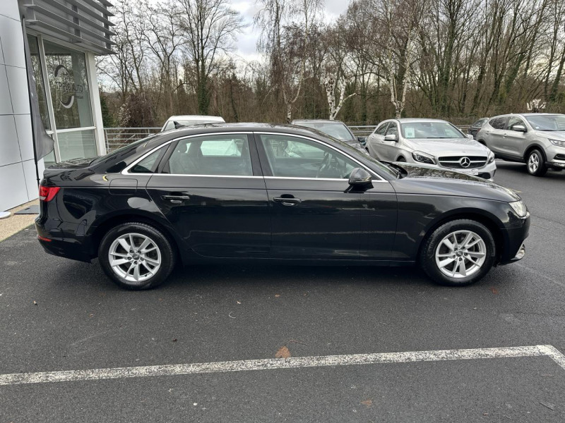 Photo 8 de l'offre de AUDI A4 2.0 TDI 150 BVA S-TRONIC BUSINESS LINE   CUIR à 19490€ chez Triplo auto