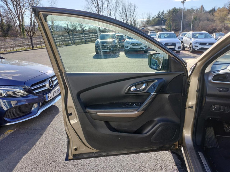 Photo 40 de l'offre de RENAULT KADJAR 1.2 ENERGY TCE - 130  BUSINESS GPS   CLIM à 17990€ chez Triplo auto