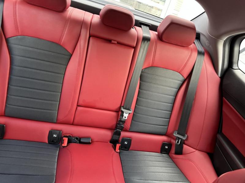 Photo 34 de l'offre de ALFA ROMEO GIULIA 2.2 D 136 BVA SUPER CUIR ROUGE GPS à 20990€ chez Triplo auto