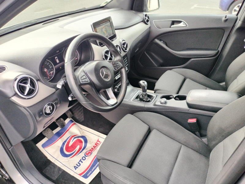 Photo 14 de l'offre de MERCEDES-BENZ CLASSE B B180D - BM 246-242 INSPIRATION GPS   CLIM à 14990€ chez Triplo auto