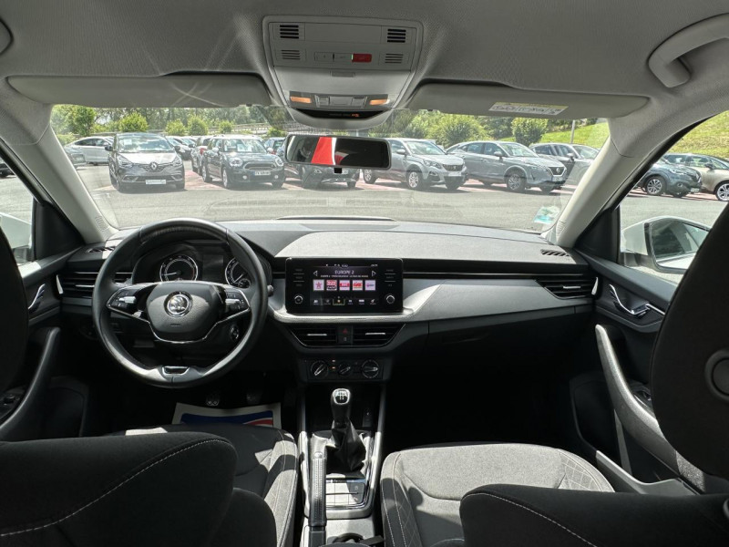 Photo 15 de l'offre de SKODA KAMIQ 1.0 TSI - 95  YOUNG EDITION   CLIM à 19490€ chez Triplo auto