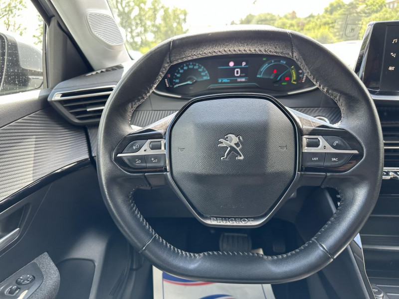 Photo 17 de l'offre de PEUGEOT 208 E-- 136 ACTIVE BUSINESS GPS   RADAR AR   CLIM à 23990€ chez Triplo auto