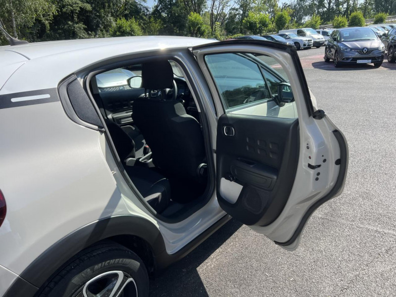Photo 27 de l'offre de CITROEN C3 1.2 PURETECH - 83 S&S FEEL PACK GPS   CLIM à 15990€ chez Triplo auto