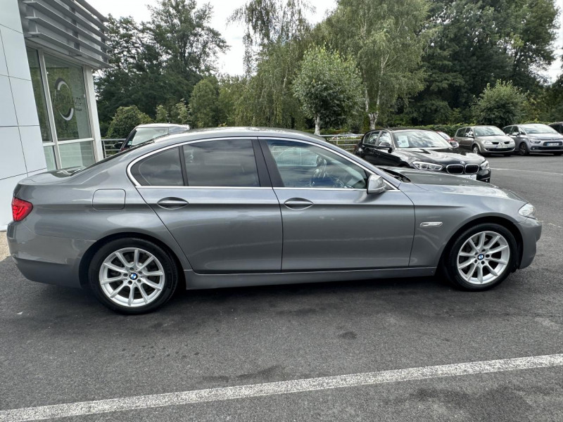 Photo 8 de l'offre de BMW SERIE 5 525D EXCELLIS - 204 BVA F10 GPS   CLIM   ATTELAGE à 18990€ chez Triplo auto