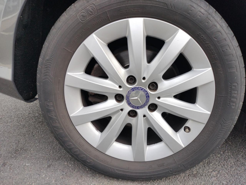 Photo 25 de l'offre de MERCEDES-BENZ CLASSE B B180D - BM 246-242 INSPIRATION GPS   CLIM à 14990€ chez Triplo auto