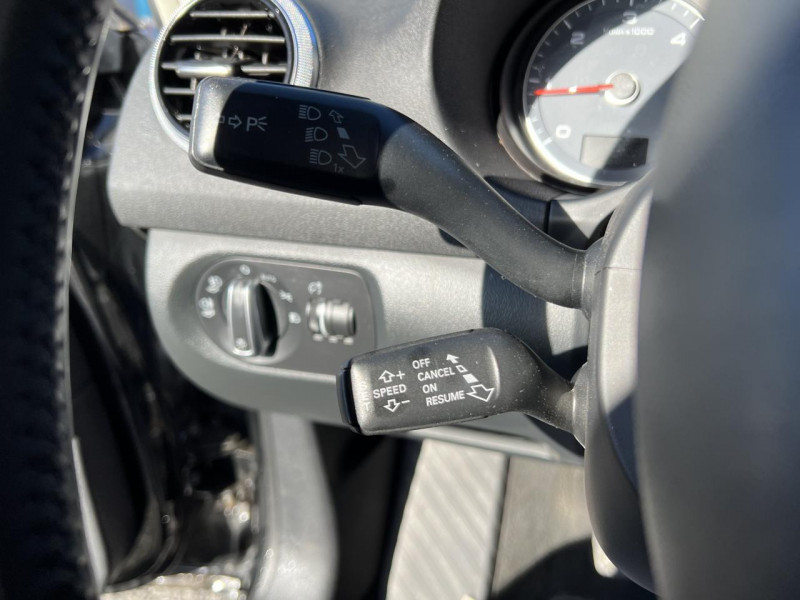 Photo 39 de l'offre de AUDI A3 1.6 TDI 105 S/S AMBIENTE CLIM   DISTRI OK à 9990€ chez Triplo auto