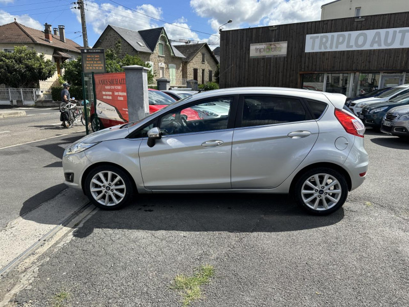 Photo 2 de l'offre de FORD FIESTA 1.0 SCTI ECOBOOST - 100 S&S TITANIUM GPS   CLIM à 11490€ chez Triplo auto