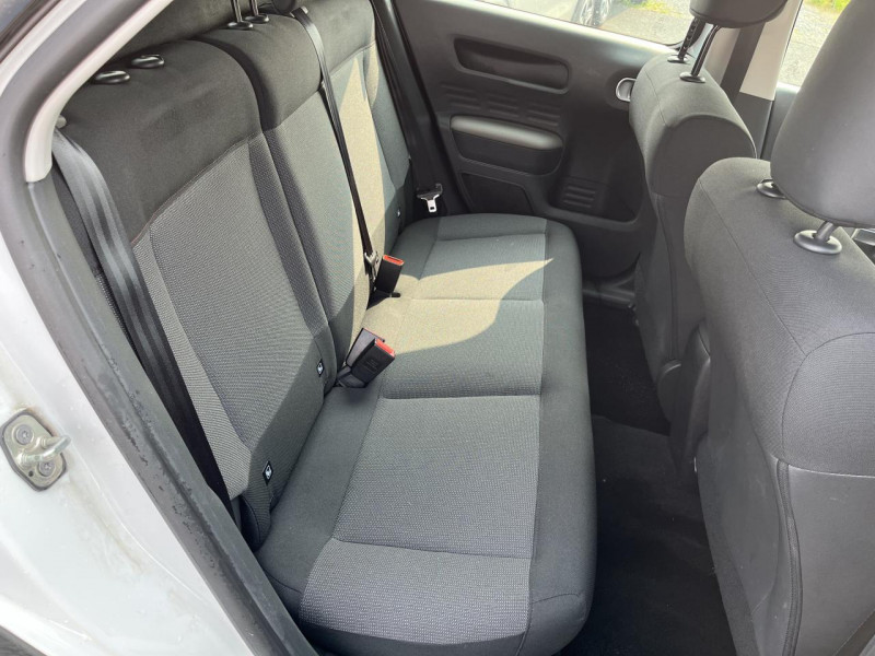 Photo 38 de l'offre de CITROEN C4 CACTUS 1.5 BLUEHDI - 100 S&S FEEL BUSINESS GPS   CLIM à 13990€ chez Triplo auto