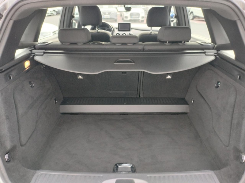 Photo 26 de l'offre de MERCEDES-BENZ CLASSE B B180D - BM 246-242 INSPIRATION GPS   CLIM à 14990€ chez Triplo auto