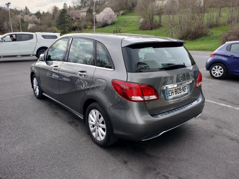 Photo 5 de l'offre de MERCEDES-BENZ CLASSE B B180D - BM 246-242 INSPIRATION GPS   CLIM à 14990€ chez Triplo auto