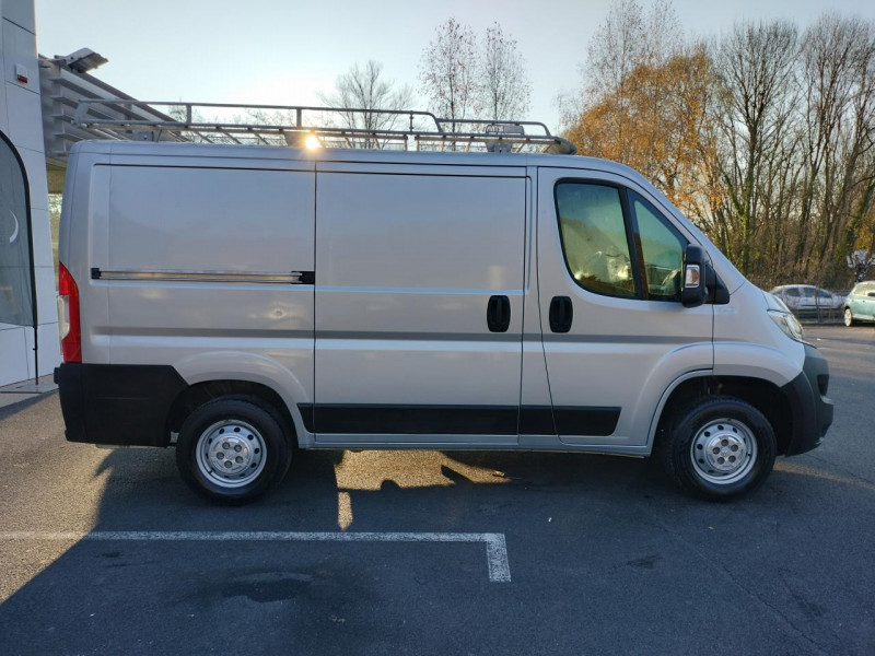 Photo 6 de l'offre de CITROEN JUMPER III CLUB 2.0 BHDI 110 CLIM TVA à 21990€ chez Triplo auto