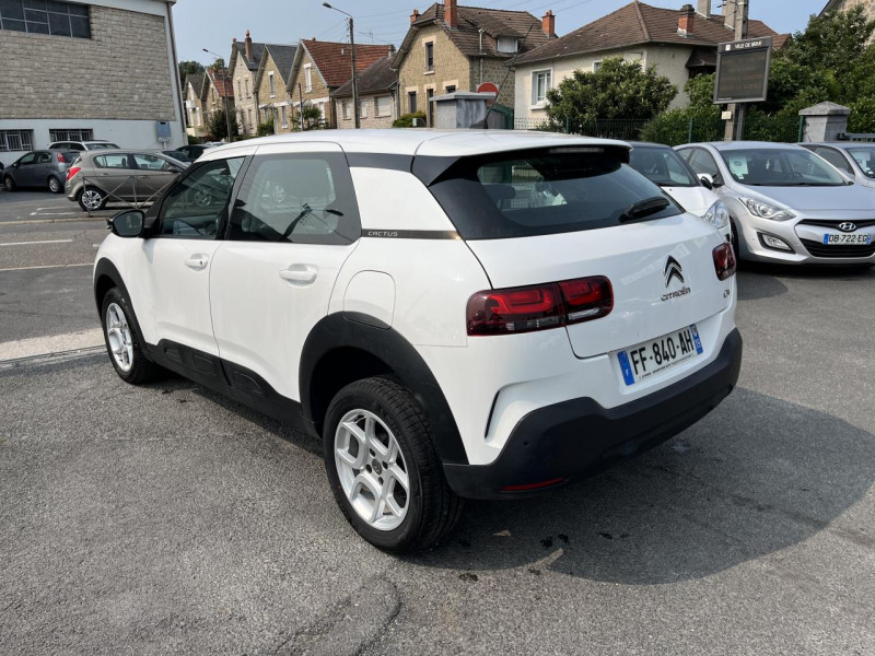 Photo 2 de l'offre de CITROEN C4 CACTUS 1.5 BLUEHDI - 100 S&S FEEL BUSINESS GPS   CLIM à 13990€ chez Triplo auto