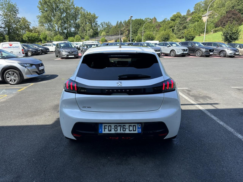 Photo 5 de l'offre de PEUGEOT 208 1.2I PURETECH S&S - 130 BVA EAT8 ALLURE GPS   TOIT PANO à 20490€ chez Triplo auto