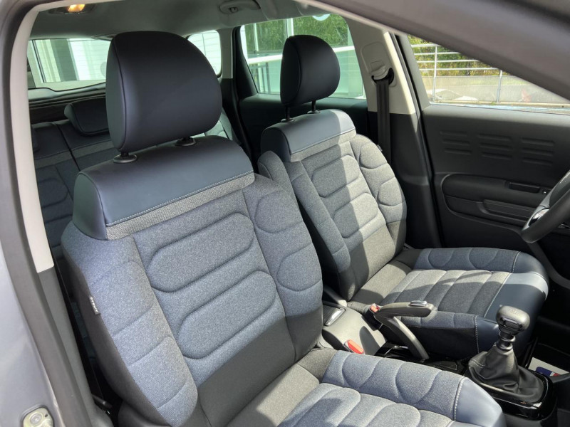 Photo 12 de l'offre de CITROEN C3 AIRCROSS 1.2 PURETECH - 110 S&S SHINE GPS   CAMERA AR à 20990€ chez Triplo auto