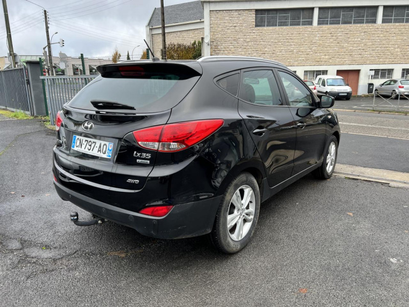Photo 5 de l'offre de HYUNDAI IX35  2.0 CRDI - 136 4X4 PACK EDITION   ATTELAGE à 7990€ chez Triplo auto