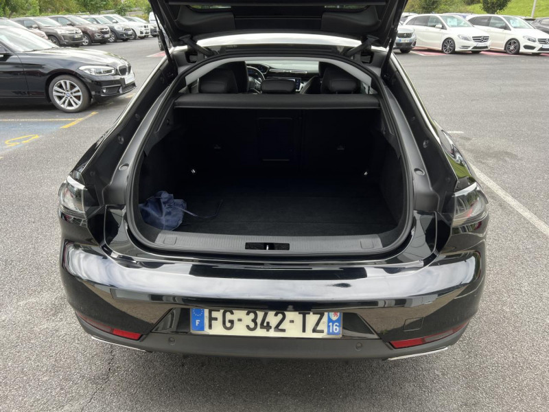 Photo 9 de l'offre de PEUGEOT 508 1.5 BLUEHDI S&S - 130 BV EAT8 ALLURE BUSINESS GPS   CAMERA AR à 24990€ chez Triplo auto