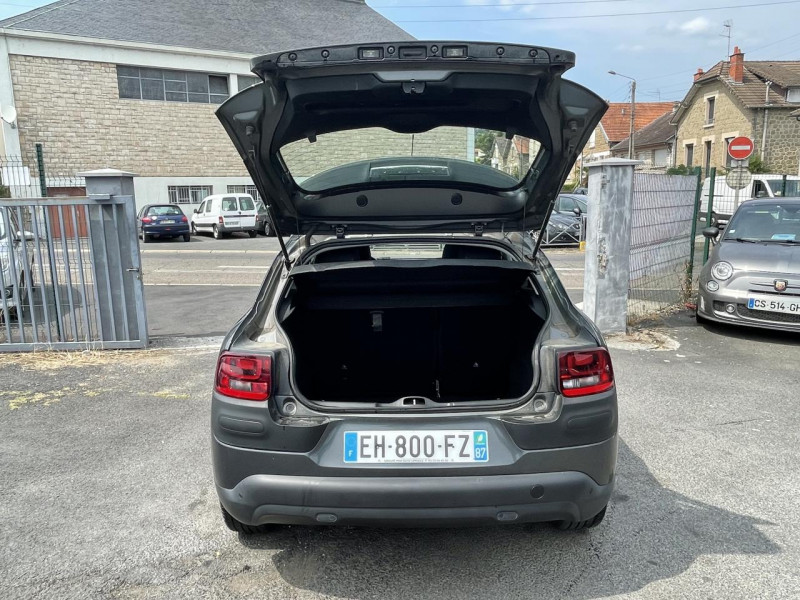 Photo 24 de l'offre de CITROEN C4 CACTUS 1.6 BLUEHDI 100 FEEL  à 10990€ chez Triplo auto