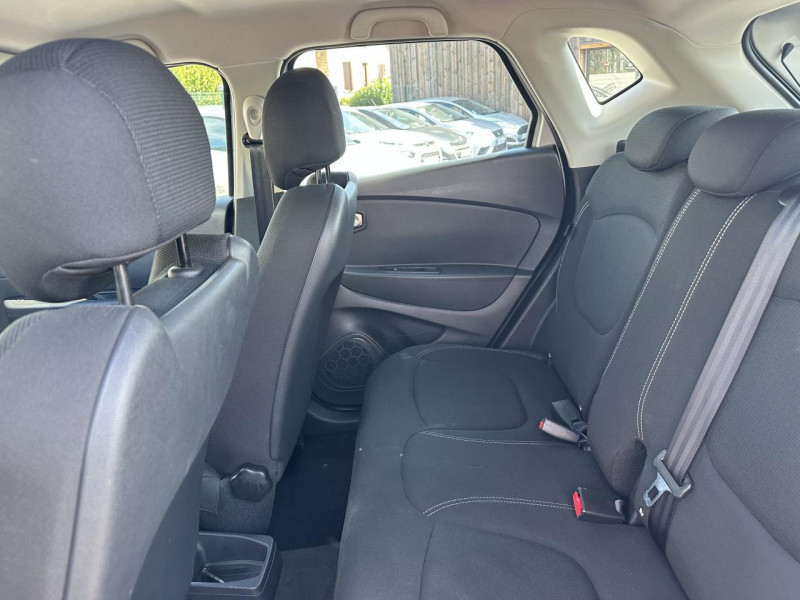 Photo 13 de l'offre de RENAULT CAPTUR 1.5 ENERGY DCI - 90 BUSINESS   CLIM à 14490€ chez Triplo auto