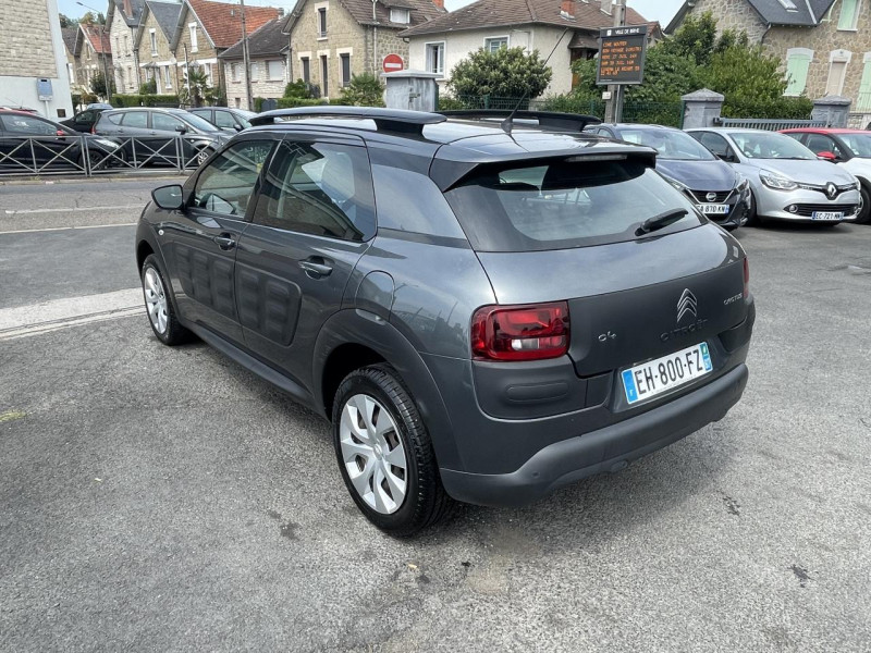 Photo 3 de l'offre de CITROEN C4 CACTUS 1.6 BLUEHDI 100 FEEL  à 10990€ chez Triplo auto