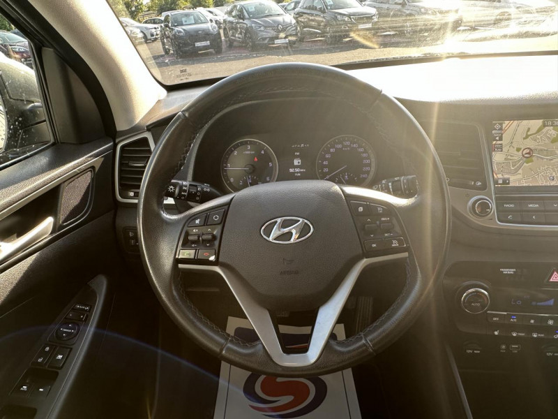 Photo 17 de l'offre de HYUNDAI TUCSON 1.7 CRDI - 115 S&S CREATIVE GPS   CLIM   RADAR AR à 17990€ chez Triplo auto