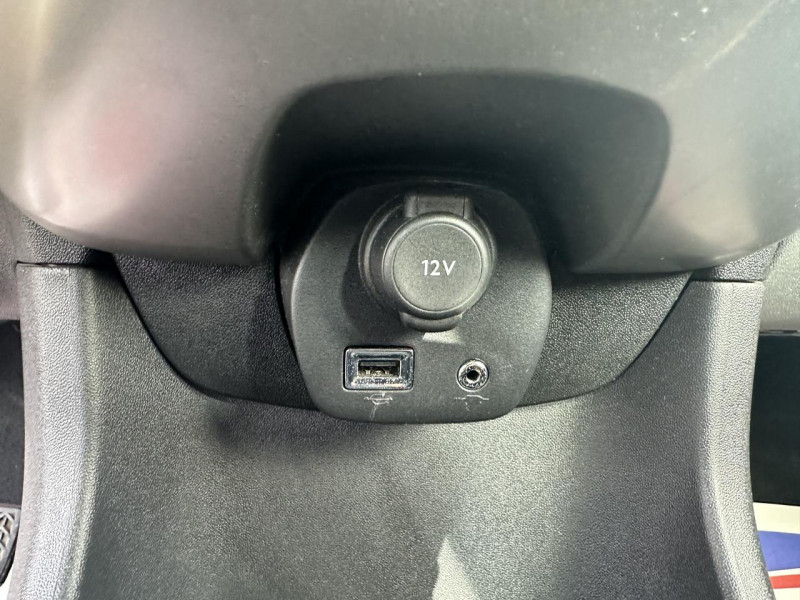 Photo 19 de l'offre de PEUGEOT 108 1.0 VTI - 68 ACTIVE   CLIM à 9990€ chez Triplo auto
