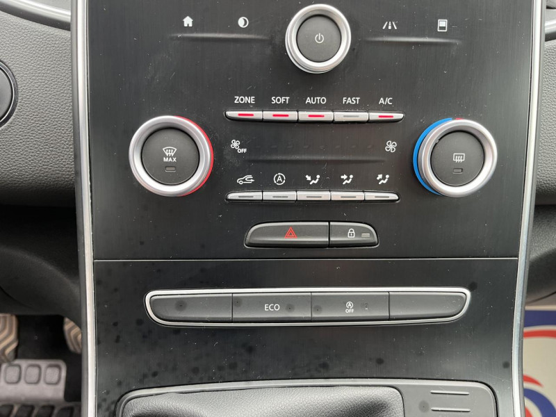 Photo 17 de l'offre de RENAULT SCENIC 1.6 ENERGY DCI - 130 BUSINESS GPS   CAMERA AR à 18490€ chez Triplo auto